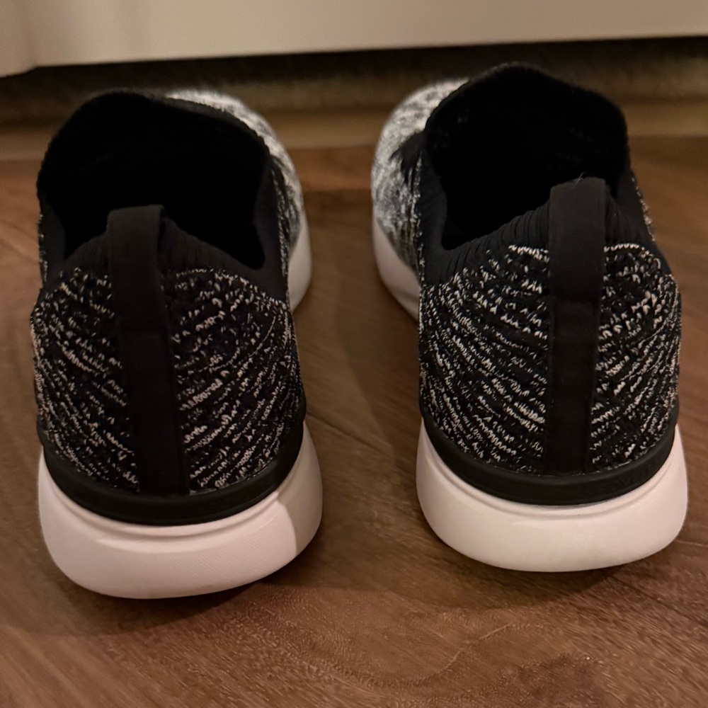 APL TechLoom Wave Sneakers - Picture 3 of 8